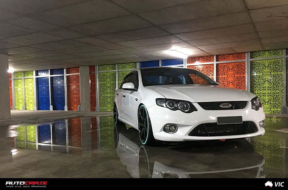 FORD-FALCON-VERONA-GLOSS-BLACK